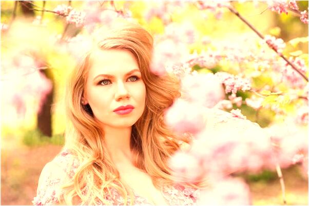 夢見小女孩撒尿預示了什麼_周公解夢官網