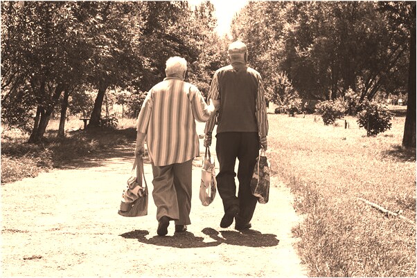 夢到同事穿一雙綠鞋子是咋回事_周公解夢官網