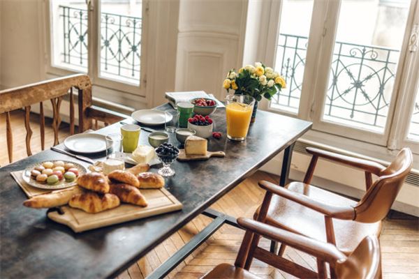 夢見桌子_周公解夢