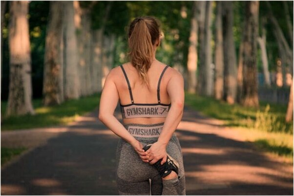 夢見酒店房間裡有一群外地農民意味什麼_周公解夢官網