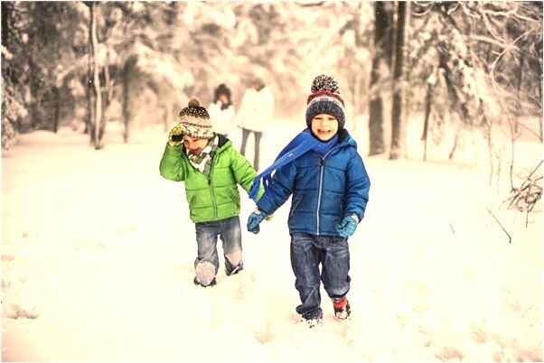 夢到了在水渠邊玩耍怎么說_周公解夢官網