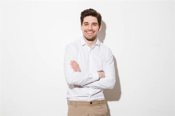 77年屬蛇男2021年運勢_十二生肖