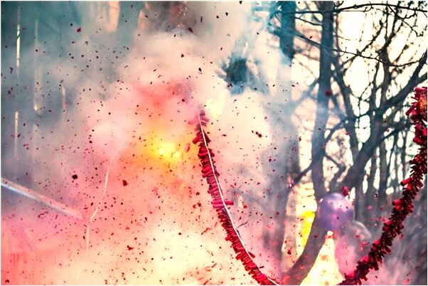 夢到嬰兒拉粑粑我滿手滿地都是意味著什麼_周公解夢官網