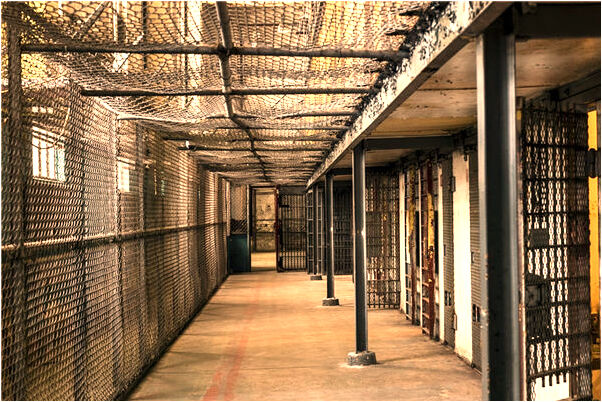 夢到同女人同床沒插進去有何寓意_周公解夢官網