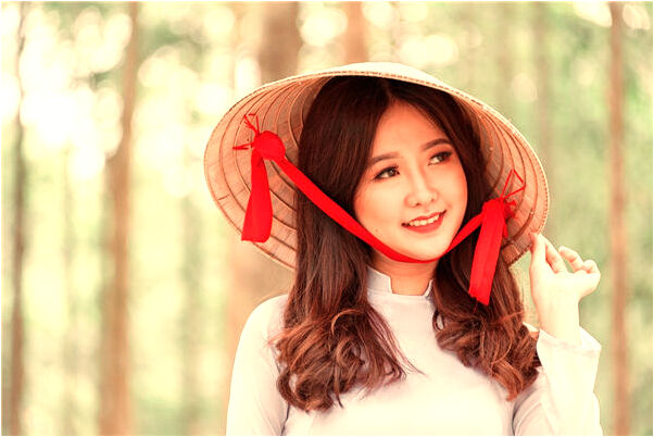 夢見我坐在已故老公腿上是凶兆還是吉兆_周公解夢官網