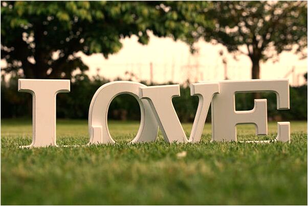 夢見燈籠被打破有什麼徵兆_周公解夢官網