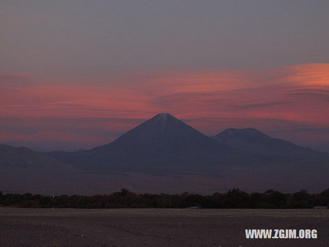 夢見有人跳樓死了有血_周公解夢夢到有人跳樓死了有血是什麼意思_做夢夢見有人跳樓死了有血好不好_周公解夢官網