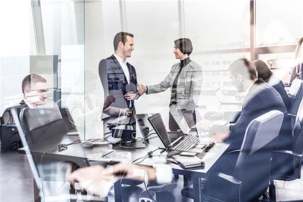 夢見上司領導什麼預兆_周公解夢