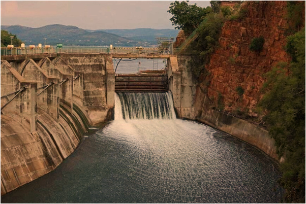 夢見老公對自己朋友獻殷勤是什麼兆頭_周公解夢官網