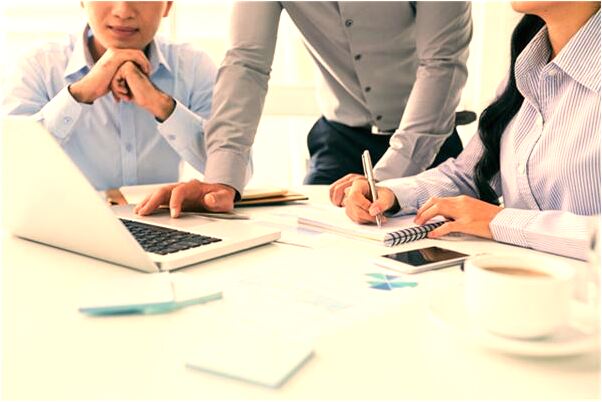 夢到窗戶破了好多蛇是啥意思_周公解夢官網