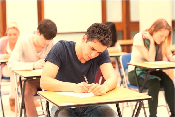 夢到上高害怕是什麼意思_周公解夢官網