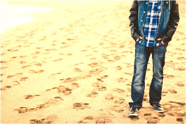 夢到了哥哥弟弟摔河溝里是什麼意思_周公解夢官網