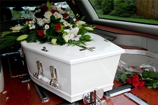 夢到躺棺材裡預示什麼_周公解夢