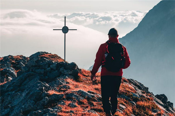 夢見出門是什麼意思_周公解夢