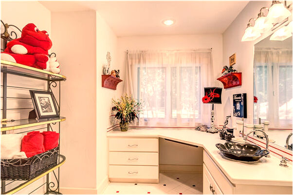 夢見好多水裡的動物是什麼兆頭_周公解夢官網