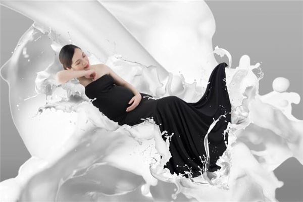 夢見自己懷孕孩子在肚子裡動_周公解夢