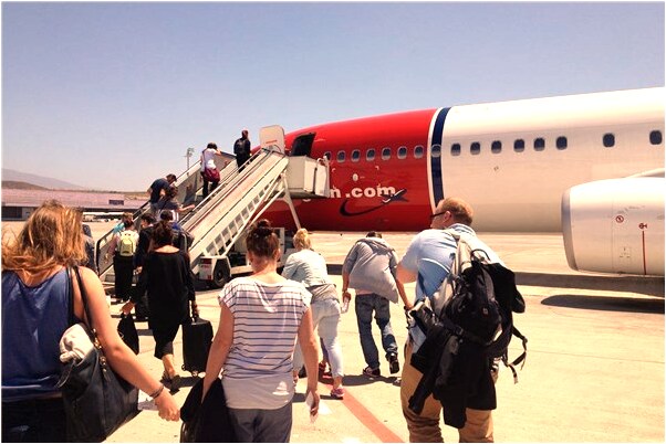 夢見小金黃色蛇有什麼說法_周公解夢官網