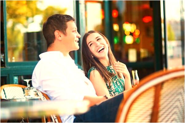 夢到了我拿男人的手機在看有什麼預示嗎_周公解夢官網