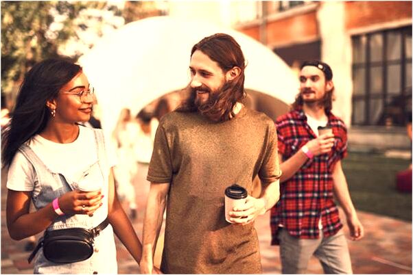 夢見遠在國外的老師回來了有什麼預兆_周公解夢官網