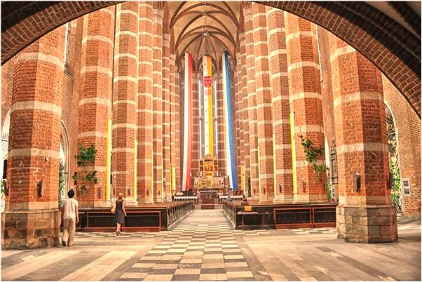 夢見與戀人逃難是好是壞_周公解夢官網