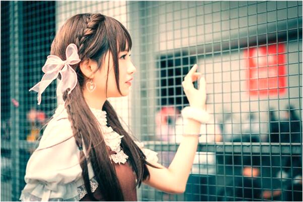 夢見站在教室外怎么說_周公解夢官網