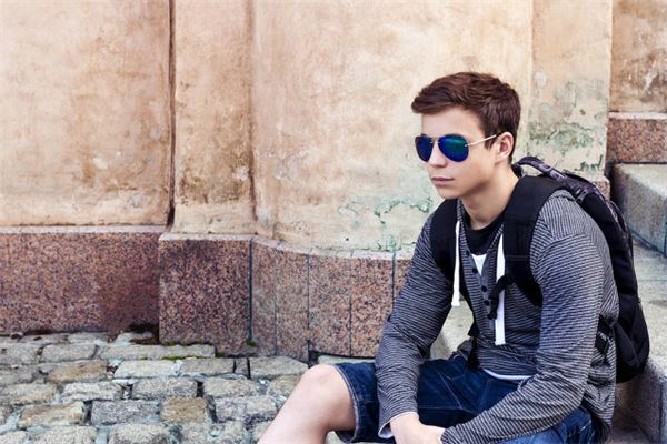 05年的人什麼生肖_十二生肖