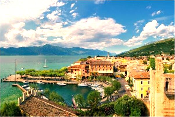 夢到暗戀的人出國預兆了什麼嗎_周公解夢官網