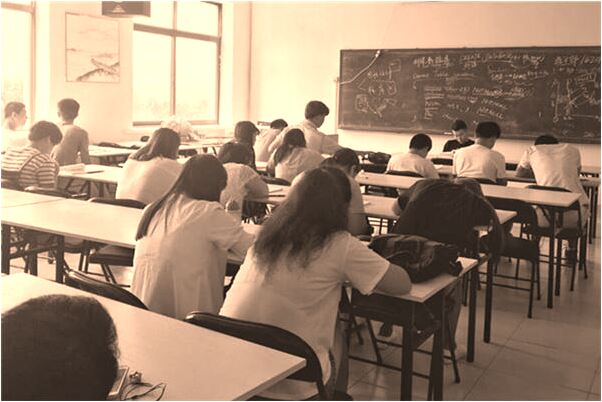 夢到了殺豬噴血會是什麼預兆_周公解夢官網