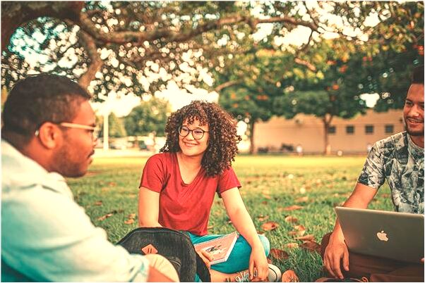 夢到了自己見到藍天白雲代表著什麼_周公解夢官網