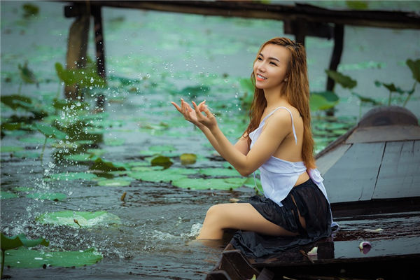 夢到被女人咬意味什麼_周公解夢