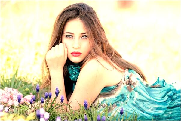 夢到有人在我頭上澆水有什麼意義嗎_周公解夢官網