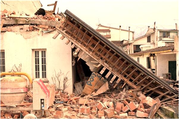 夢到了衣服丟了是不是好的徵兆呢_周公解夢官網