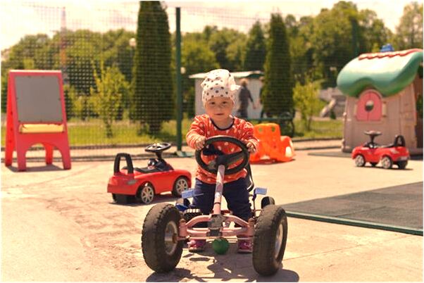 夢到了堂叔白出殯是啥意思_周公解夢官網