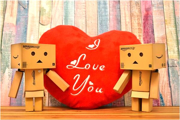 夢到我踩死的烏鴉無處可扔有什麼含義_周公解夢官網