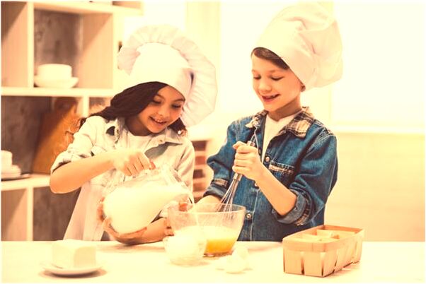 夢見媳婦開車開到水裡好不好_周公解夢官網