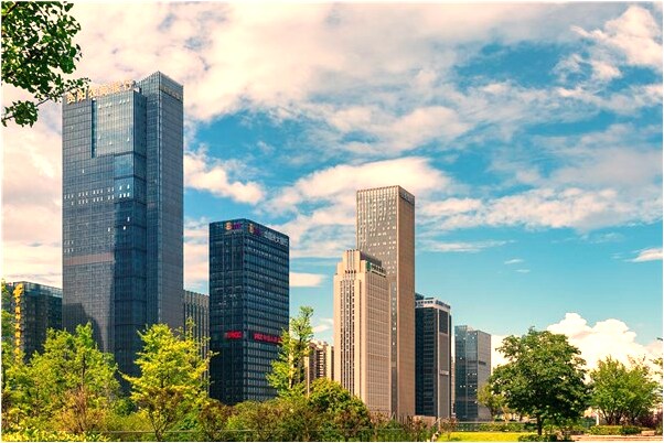 夢見和熟悉人躺在一起是凶兆還是吉兆_周公解夢官網