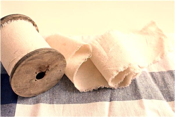 夢見下河抓魚沒有抓住是啥意思_周公解夢官網