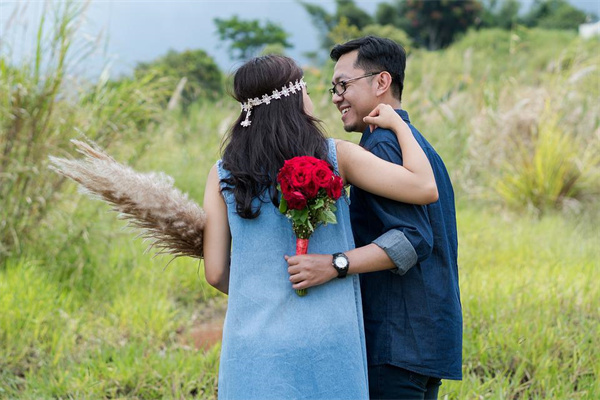 夢到姐姐出軌什麼預兆_周公解夢