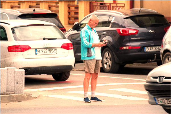 夢到了沒錢買自己穿的新衣服是什麼意思_周公解夢官網