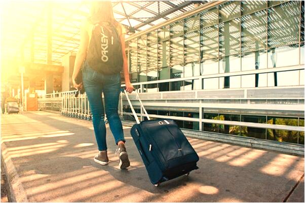 夢見有人往後院放水是什麼徵兆_周公解夢官網