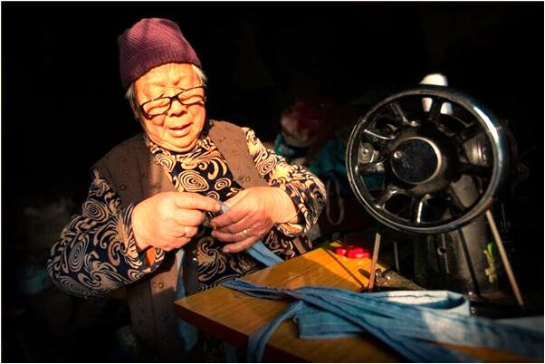 夢見燒紙和親人追殺自己會怎么樣_周公解夢官網