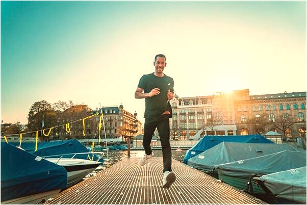 夢見親人跌倒流血是怎么回事_周公解夢官網