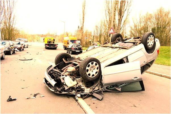 夢到在水邊玩遇見了鬼的預兆_周公解夢官網