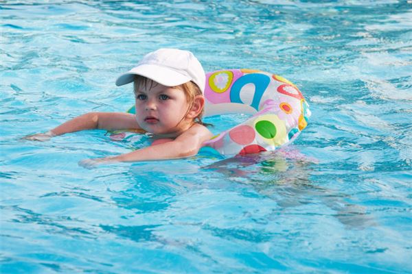 2001年屬蛇的白蠟金命_十二生肖