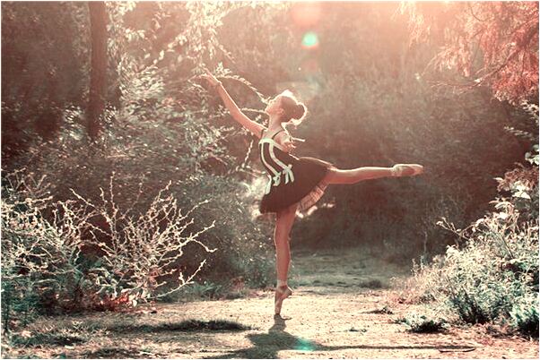 夢到了到朋友家吃飯是凶兆還是吉兆_周公解夢官網