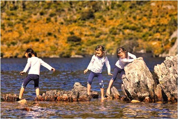 夢見店裡有很多衣服怎么樣_周公解夢官網