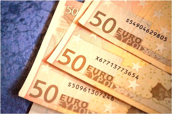 夢到了花盆裡的花快枯了有什麼含義_周公解夢官網