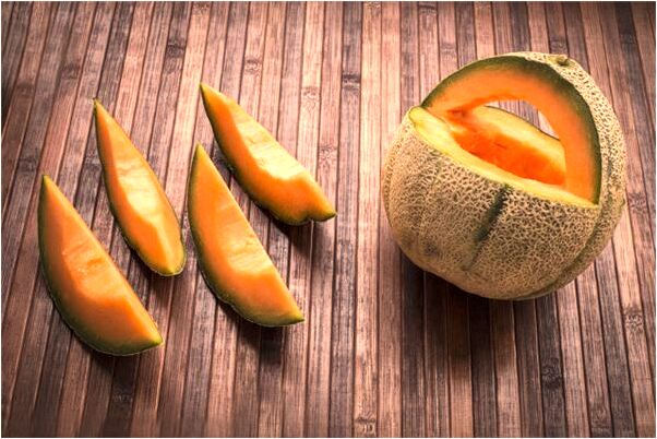 夢見老公頭頂被刀割破流血是怎么回事_周公解夢官網