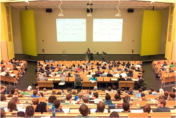 夢見老公給買了倆條大魚是啥預兆_周公解夢官網