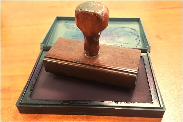 夢見大坑裡面有石頭怎么樣_周公解夢官網